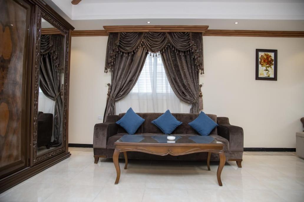 Diva Hotel Suites Dschidda Exterior foto