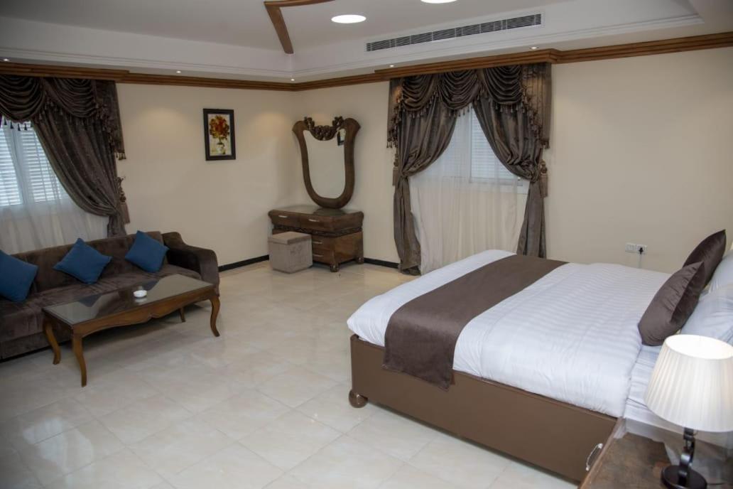 Diva Hotel Suites Dschidda Exterior foto
