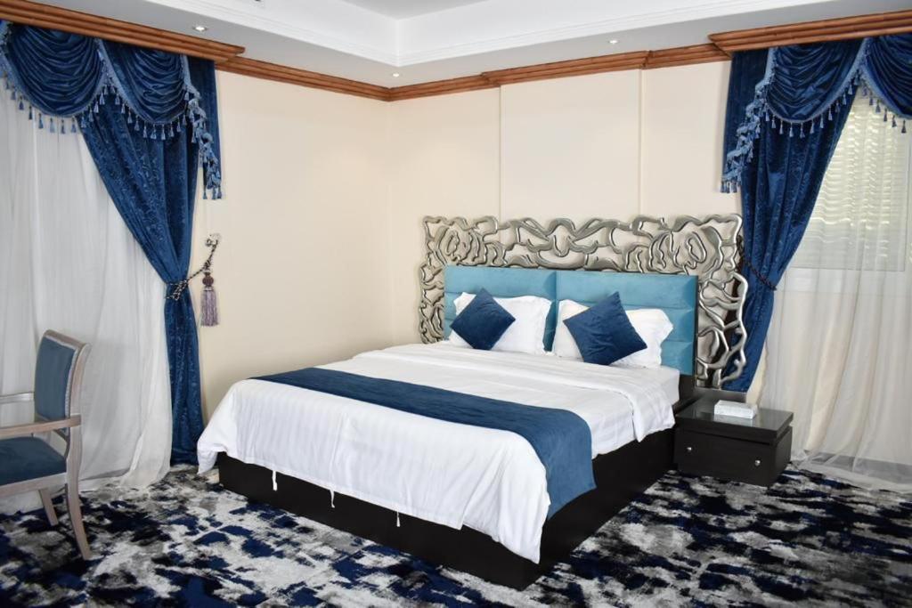 Diva Hotel Suites Dschidda Exterior foto